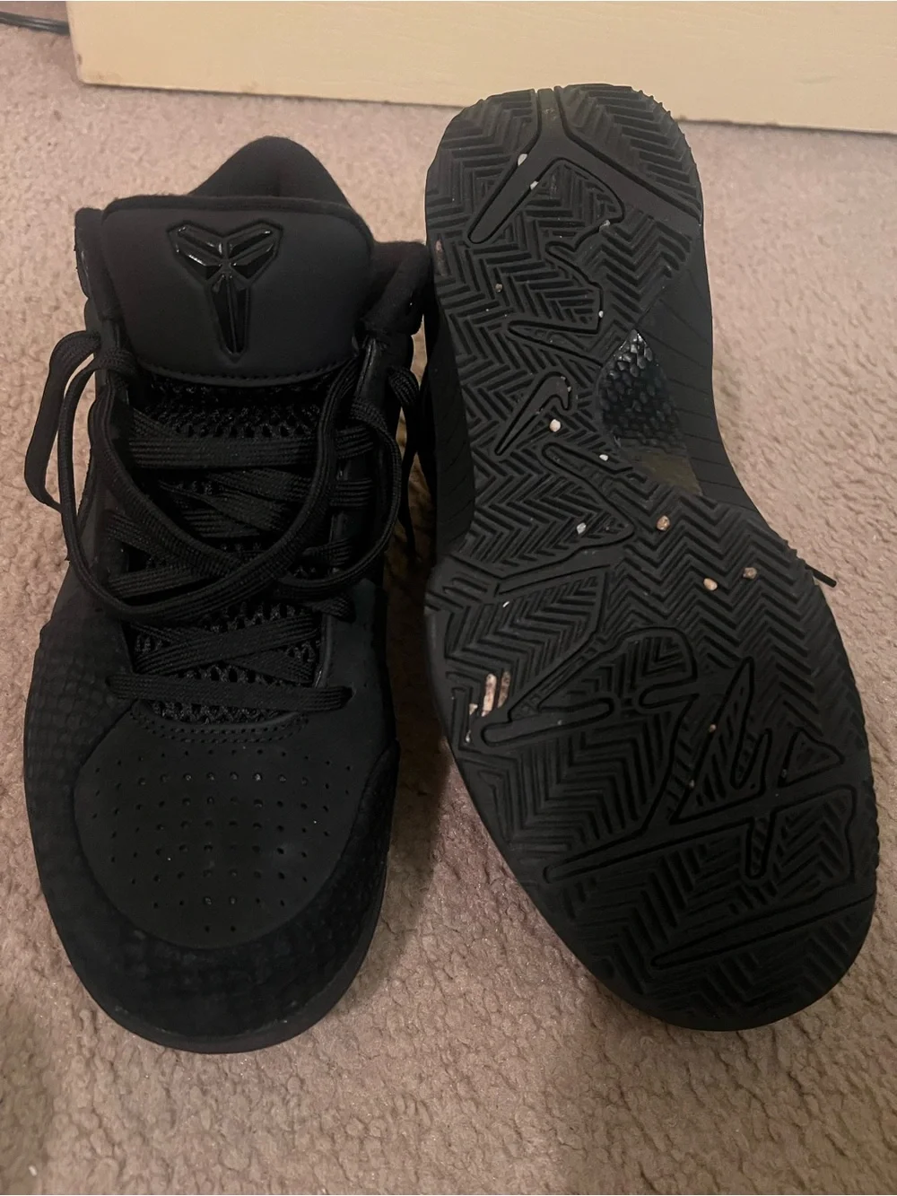 Nike Black Kobe Signature High-Top Basketball Shoes